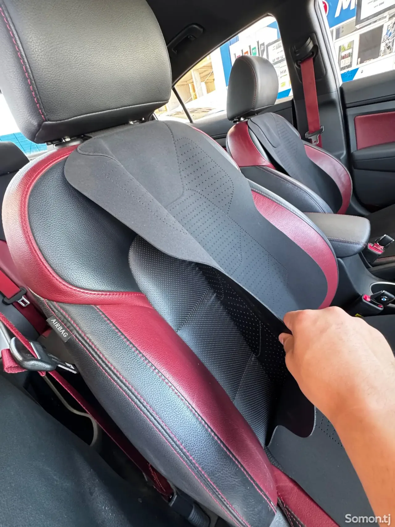 Hyundai Avante 2016 · 1.6 AT