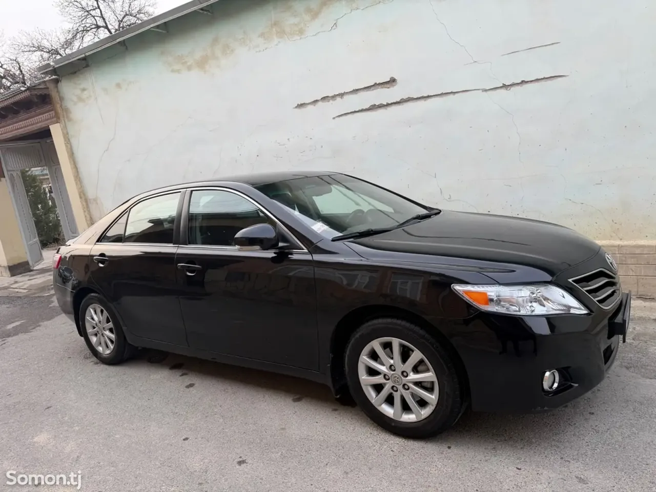 Toyota Camry 2010 · 2.4 AT