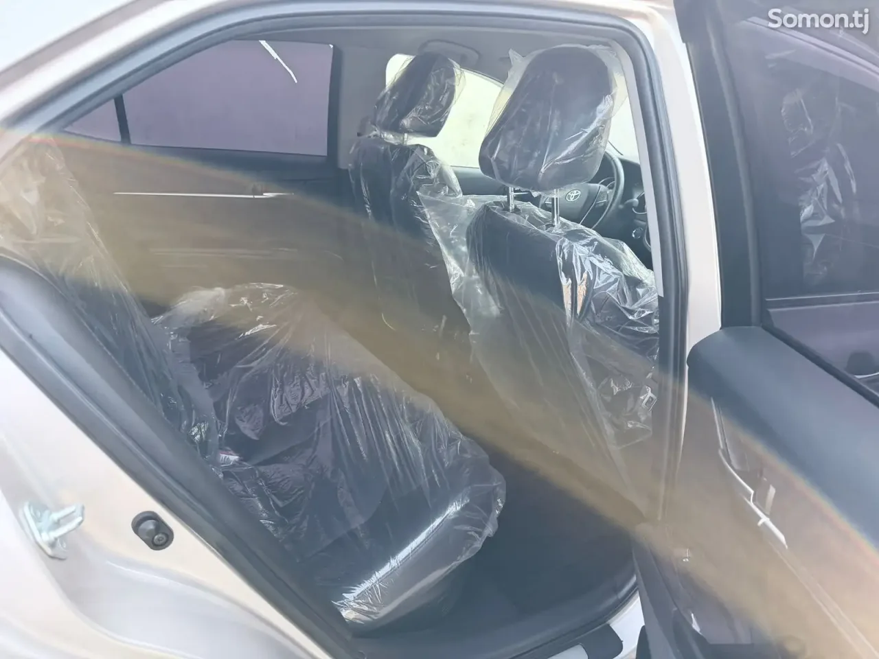 Toyota Camry 2018 · 2.5 AT