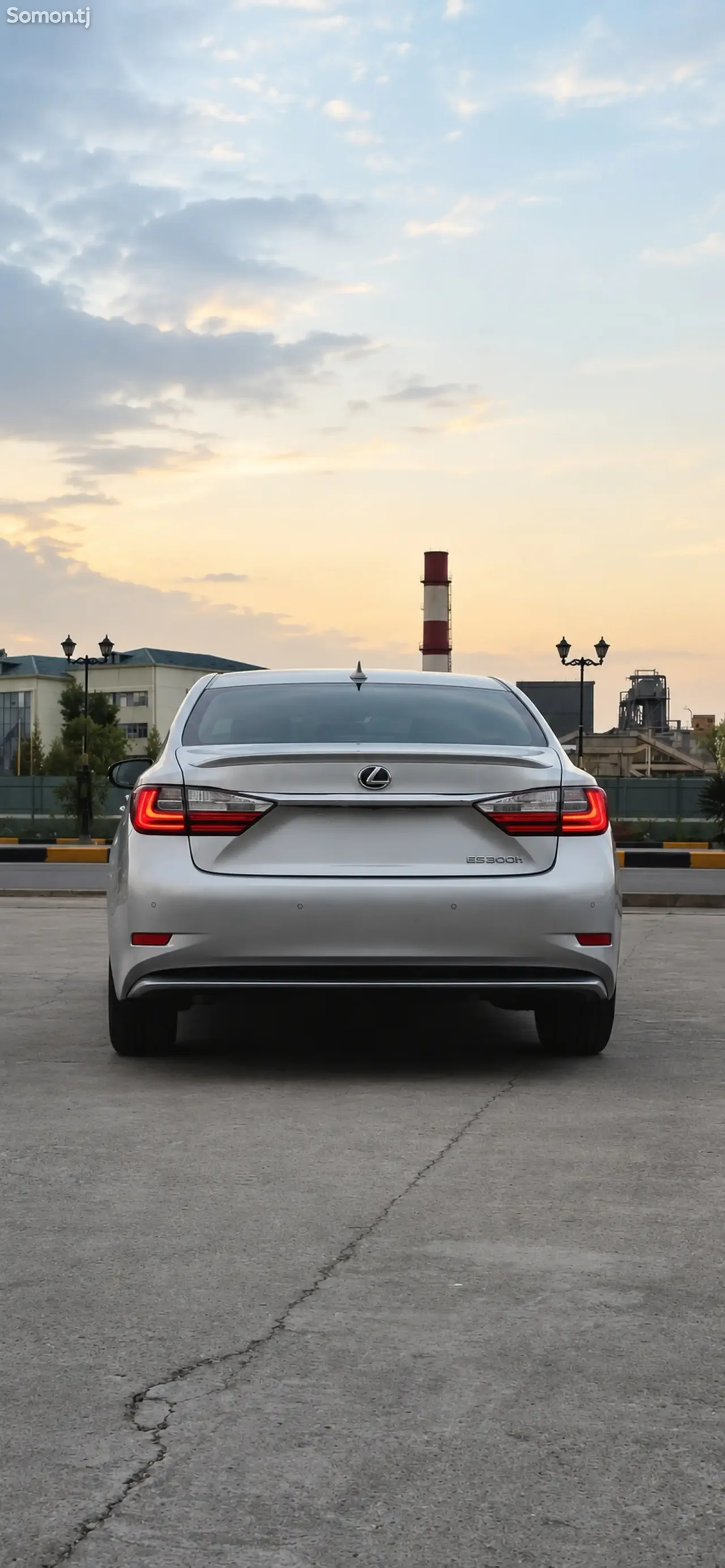 Lexus ES series 2014 · 3.0 AT