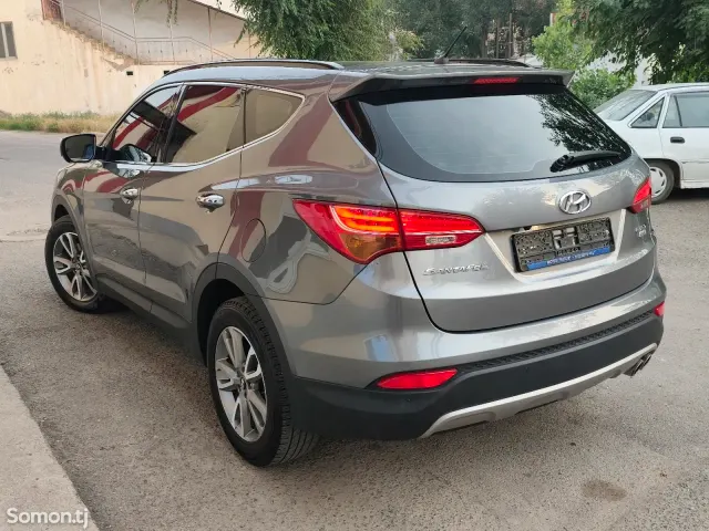 Hyundai Santa Fe 2014 · 2.0 AT