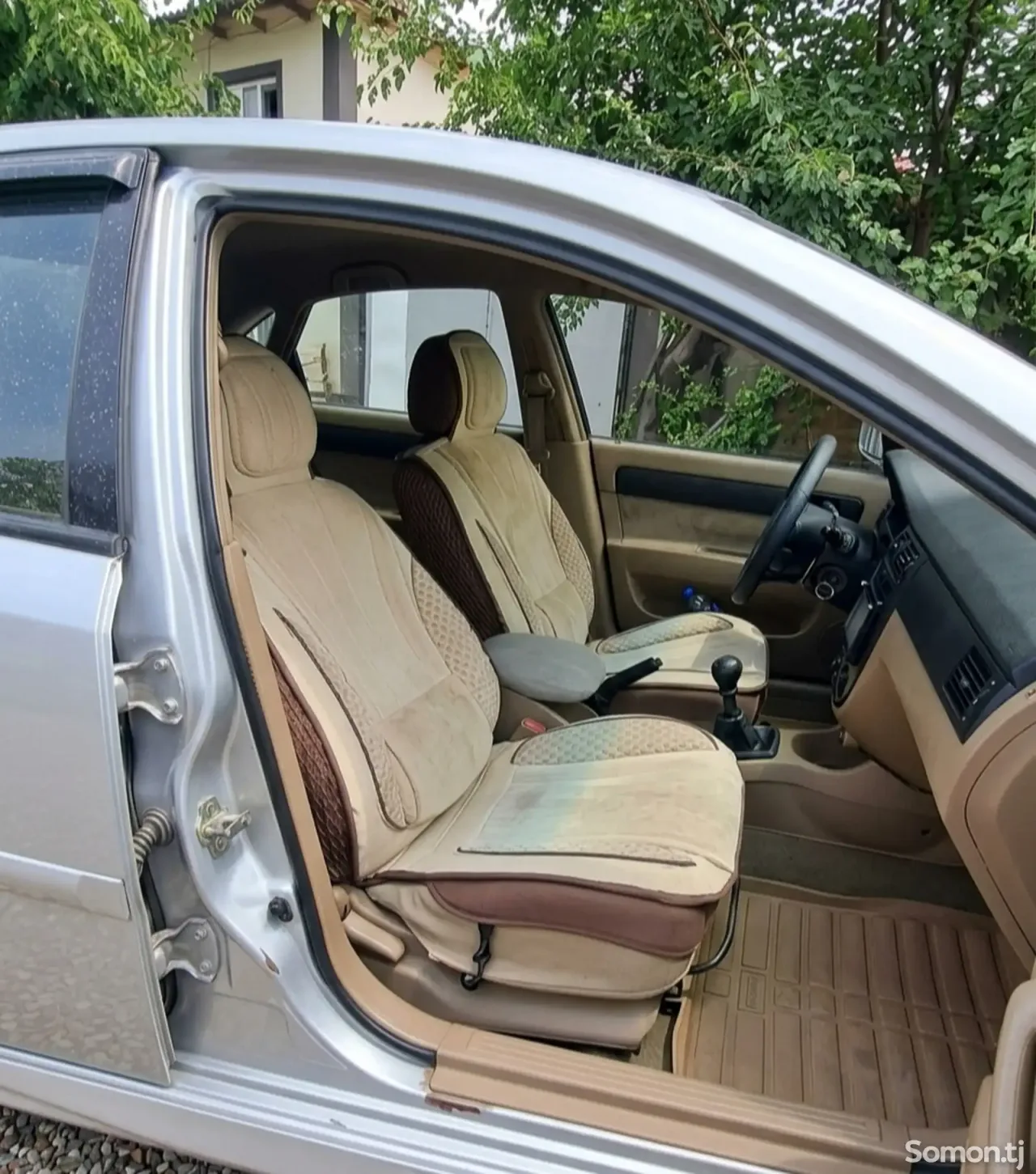 Chevrolet Lacetti 2006 · 1.6 MT