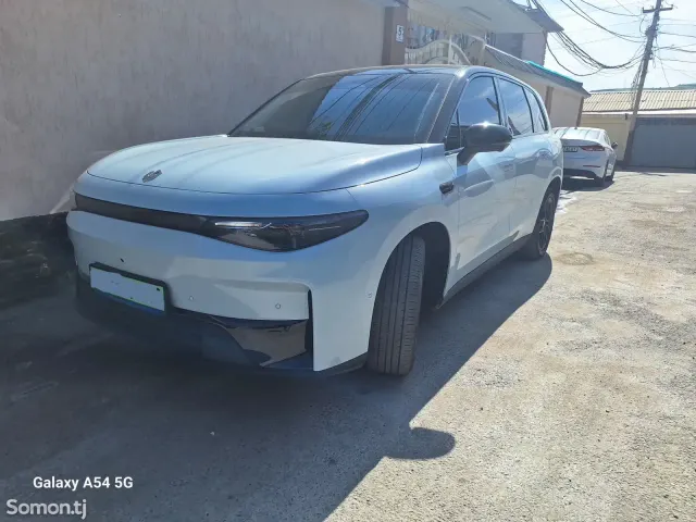 Leapmotor C10 2025 · 3.0 AT