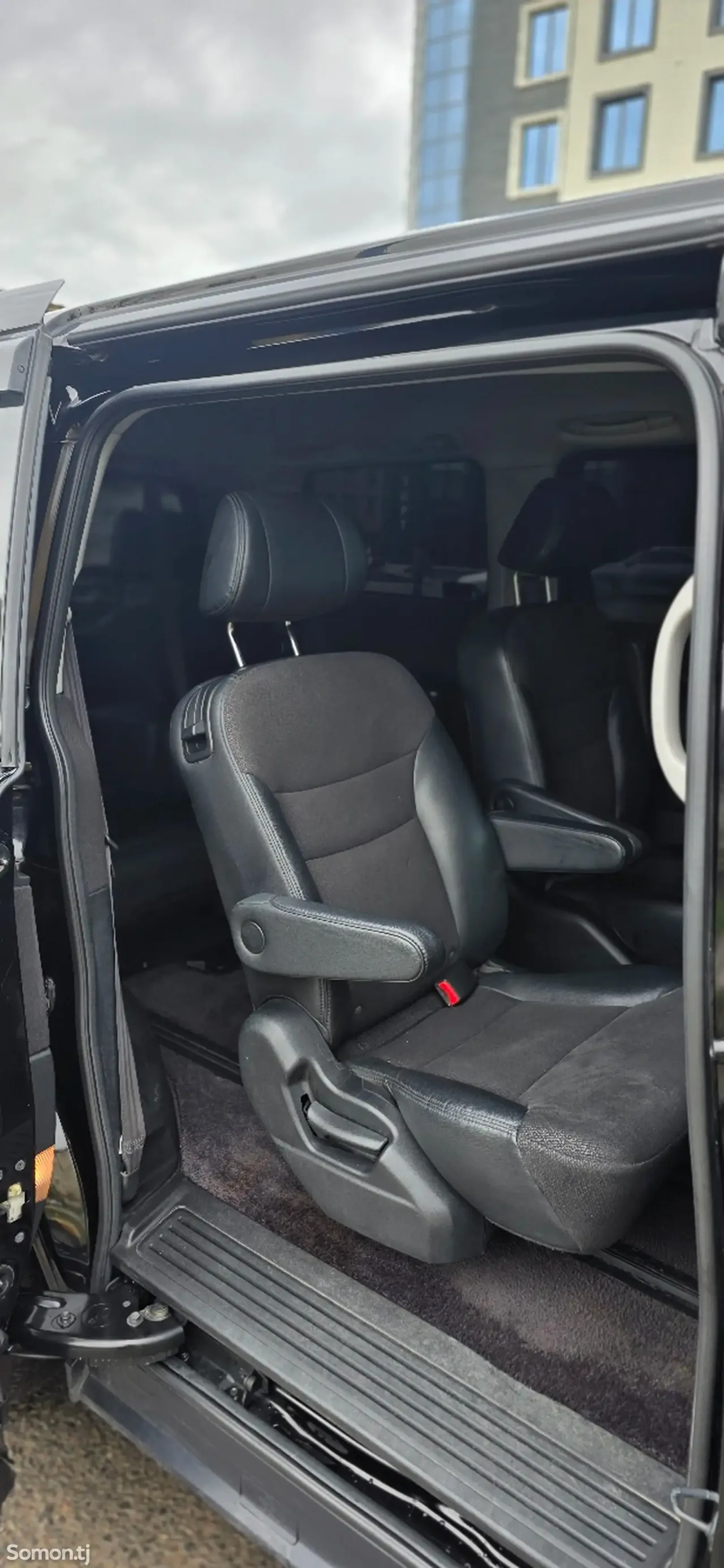 Honda CR-V 2013 · 2.4 AT