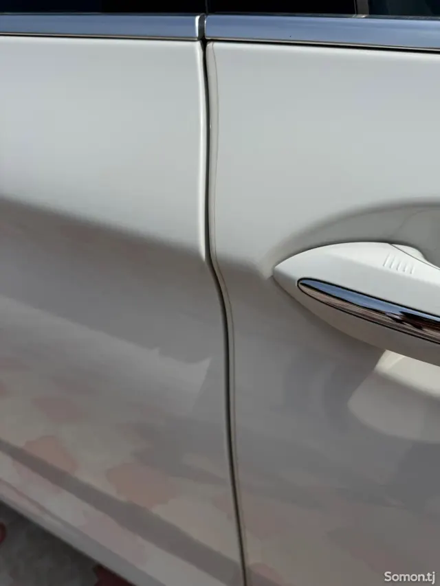 BMW 5 series 2015 · 2.0 AT