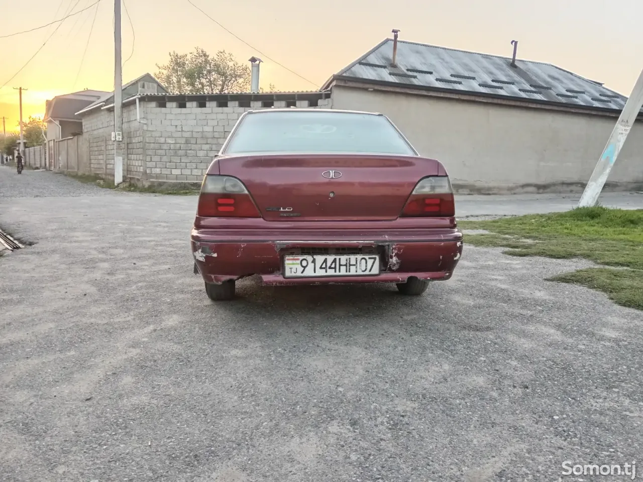 Daewoo Nexia 1995 · 1.6 MT