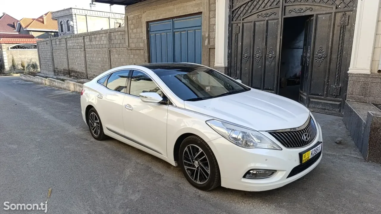 Hyundai Grandeur 2013 · 3.0 AT