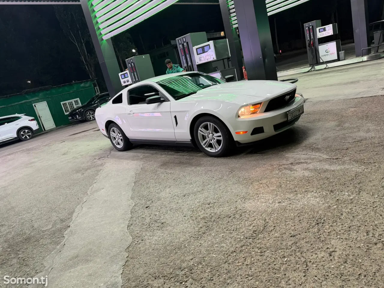 Ford Mustang 2011 · 2.8 AT