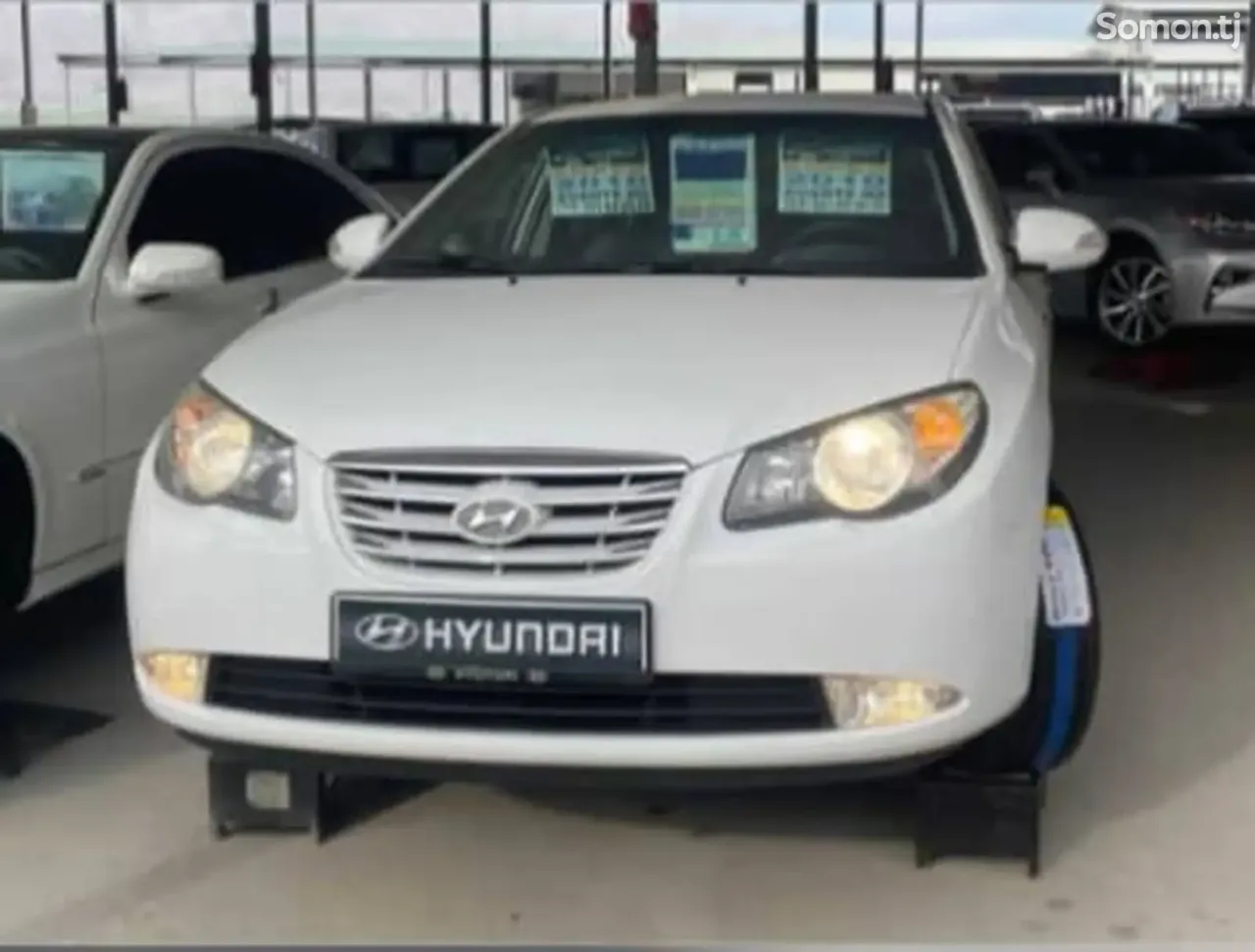Hyundai Avante 2010 · 1.6 AT
