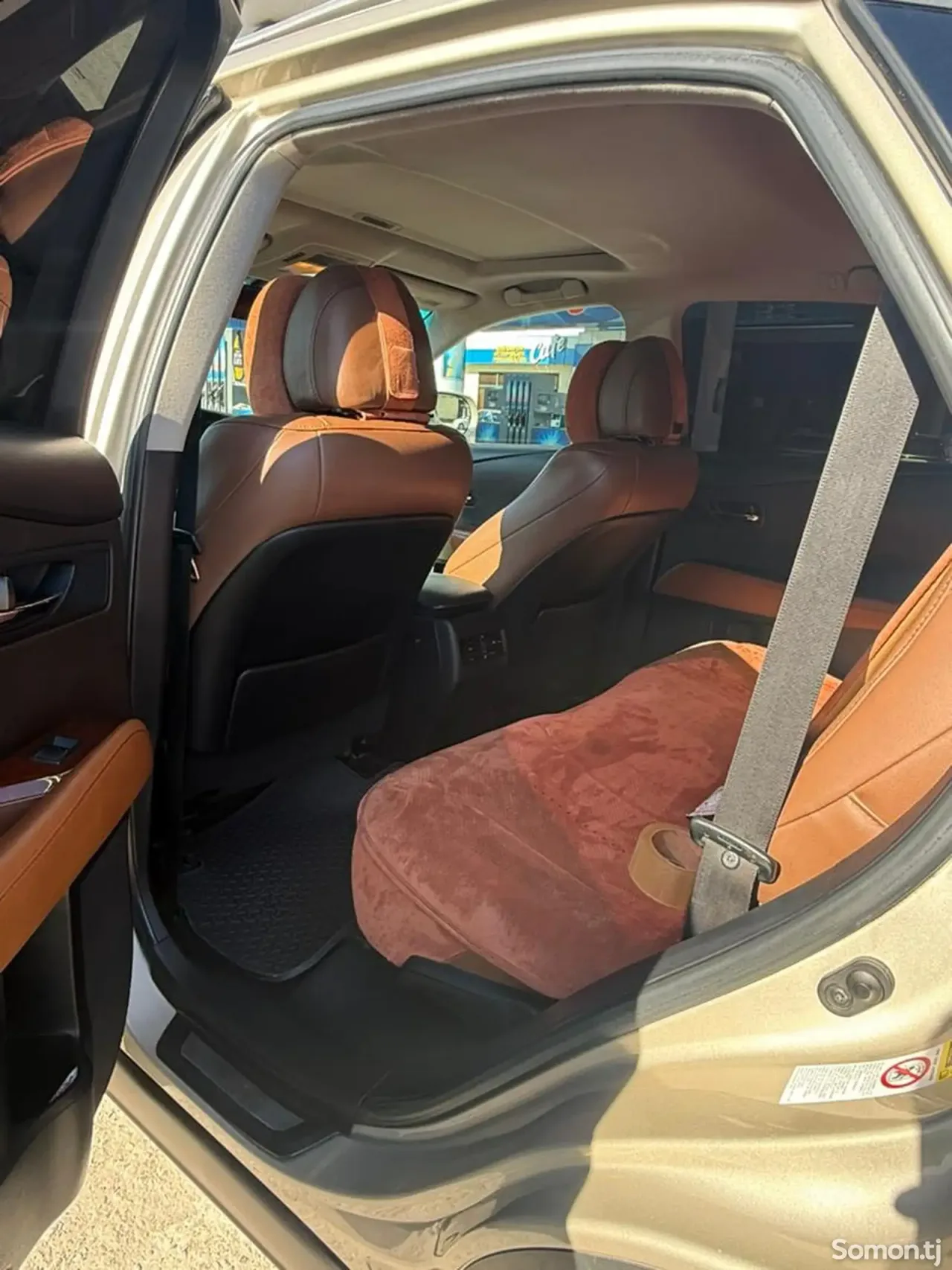 Lexus RX series 2013 · 3.5 AT