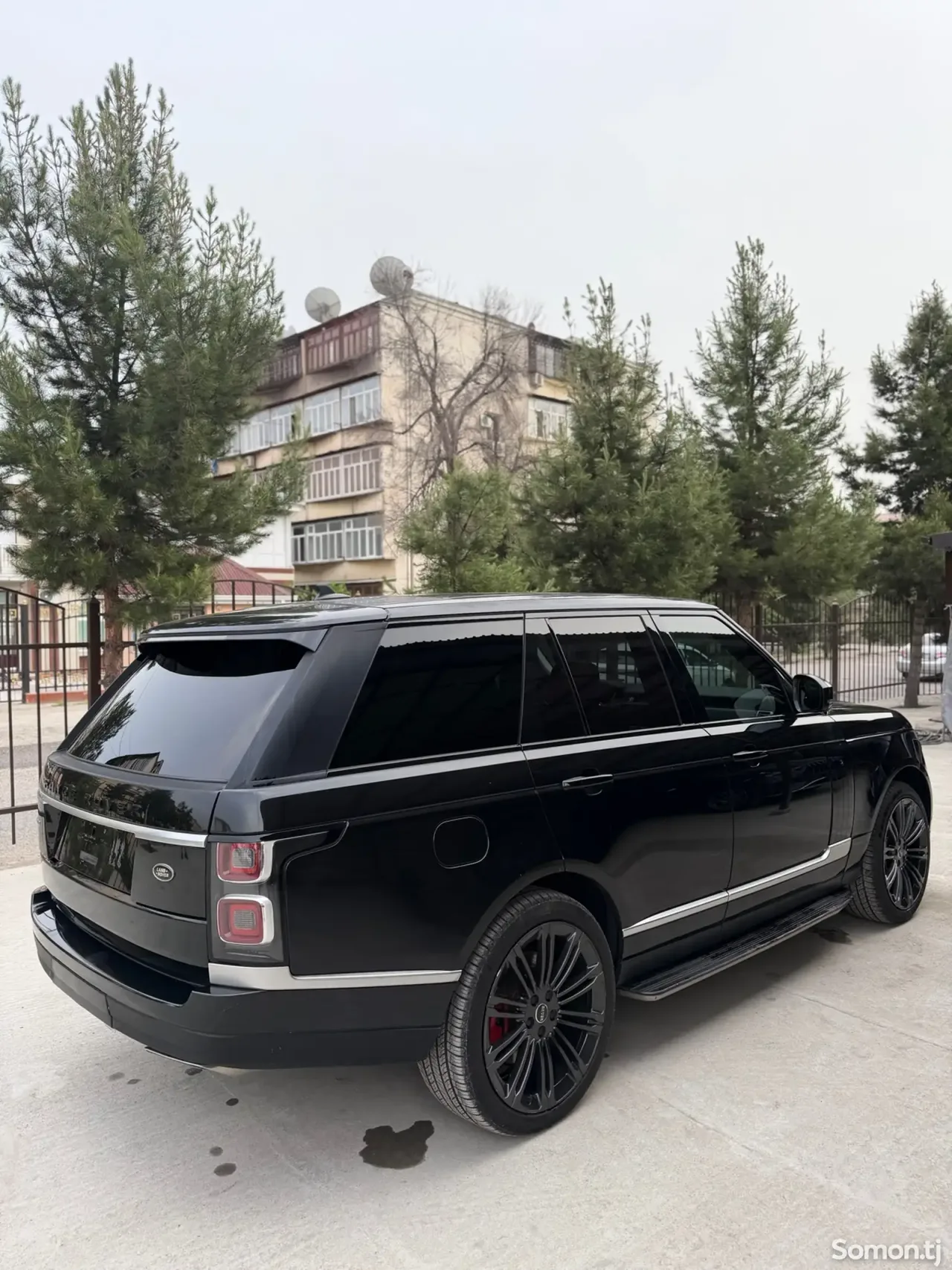Land Rover Vogue 2016 · 5.0 AT
