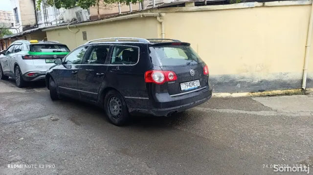 Volkswagen Passat 2008 · 1.8 MT