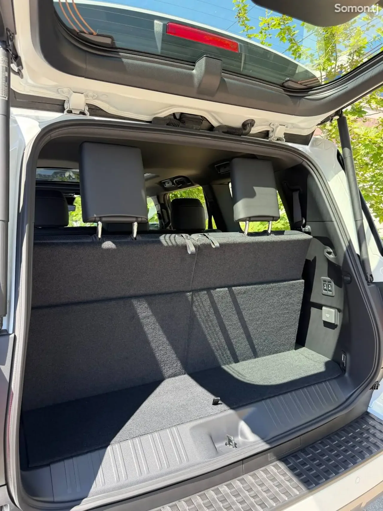 Toyota Land Cruiser Prado 2026 · 2.5 AT
