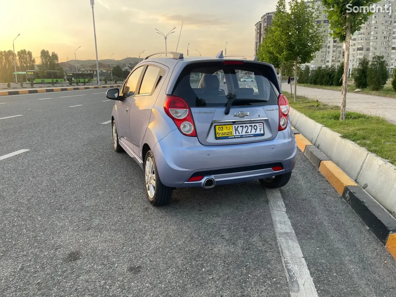 Chevrolet Spark 2014 · 1.0 AT