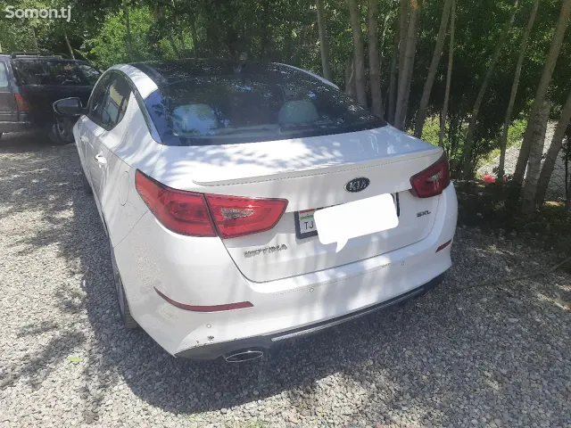 Kia Optima 2015 · 2.0 AT