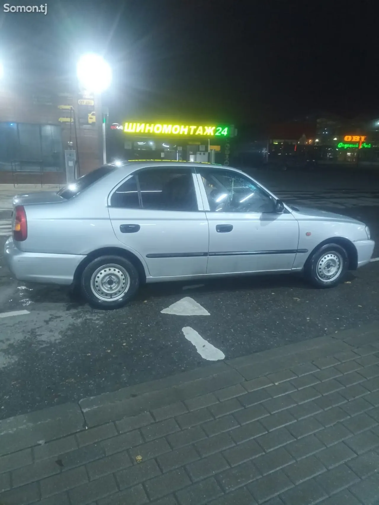 Hyundai Accent 2005 · 1.5 AT