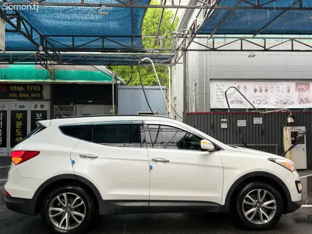 Hyundai Santa Fe 2014 · 2.0 AT