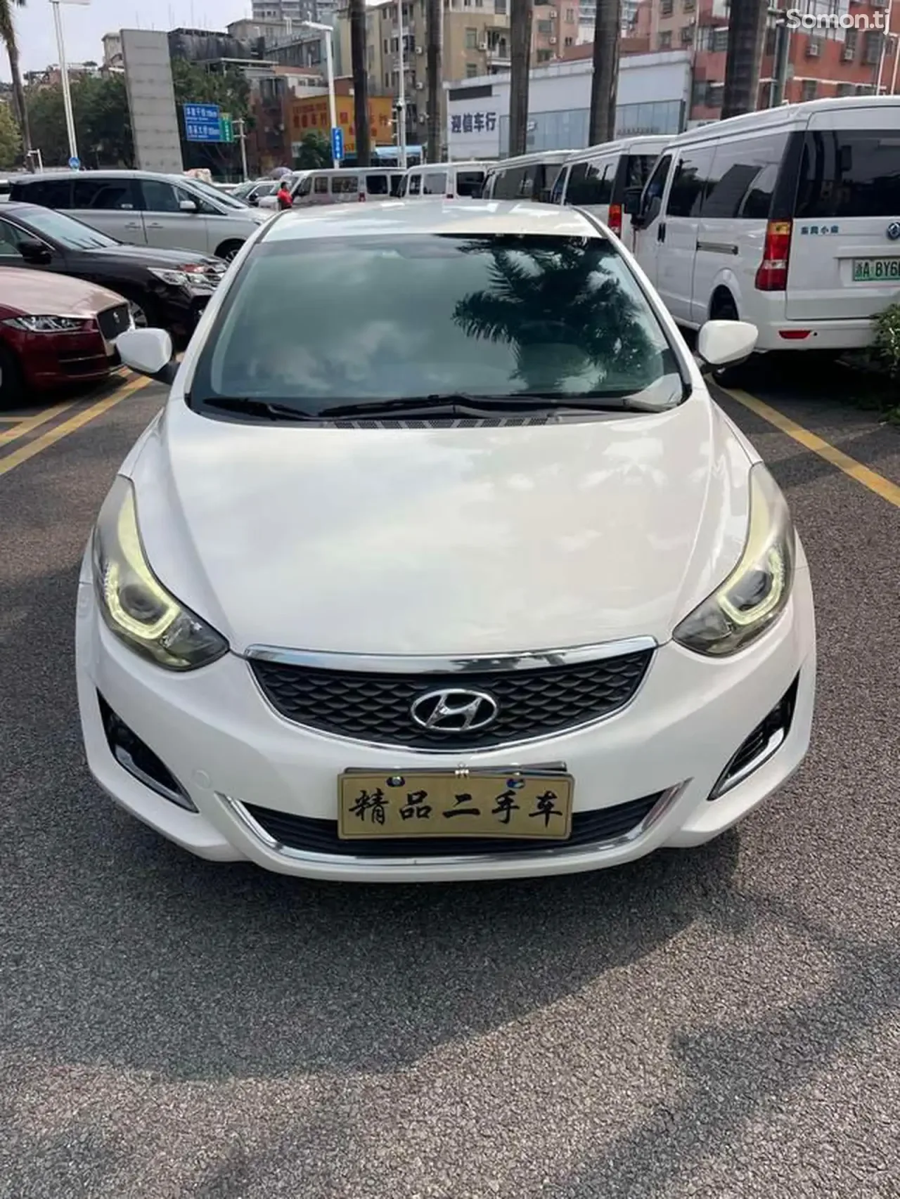 Hyundai Avante 2017 · 1.6 AT