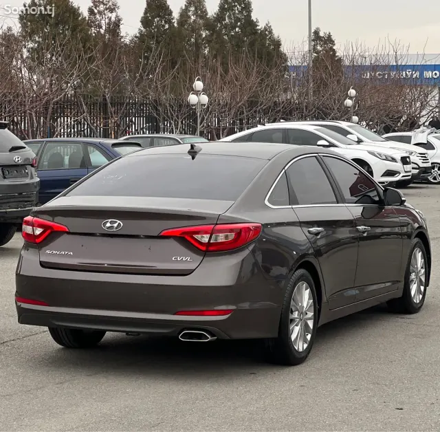 Hyundai Sonata 2014 · 2.0 AT