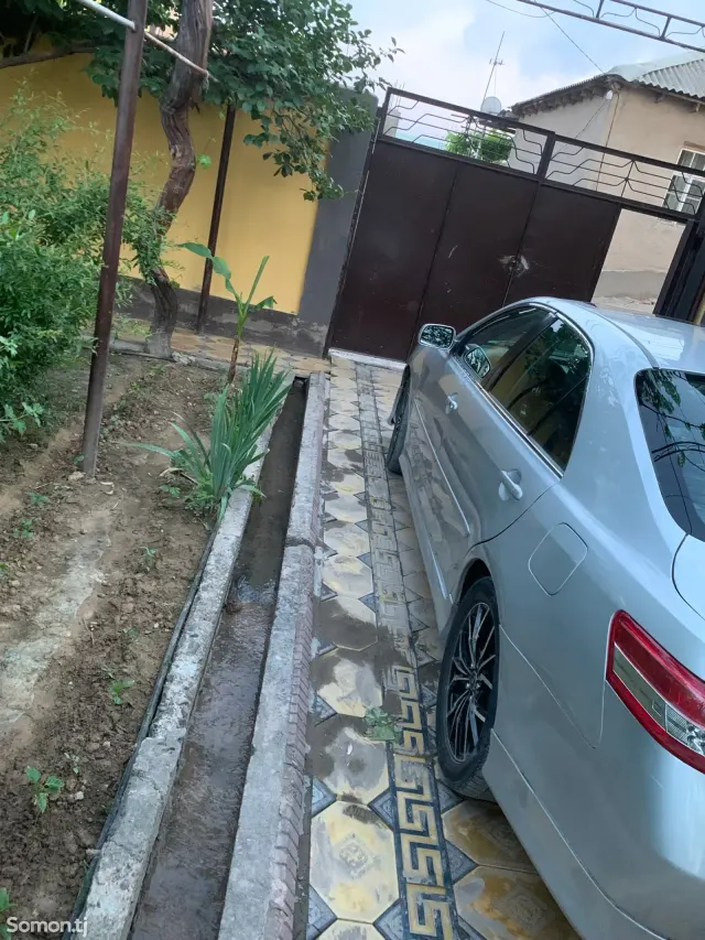 Toyota Camry 2010 · 3.5 AT