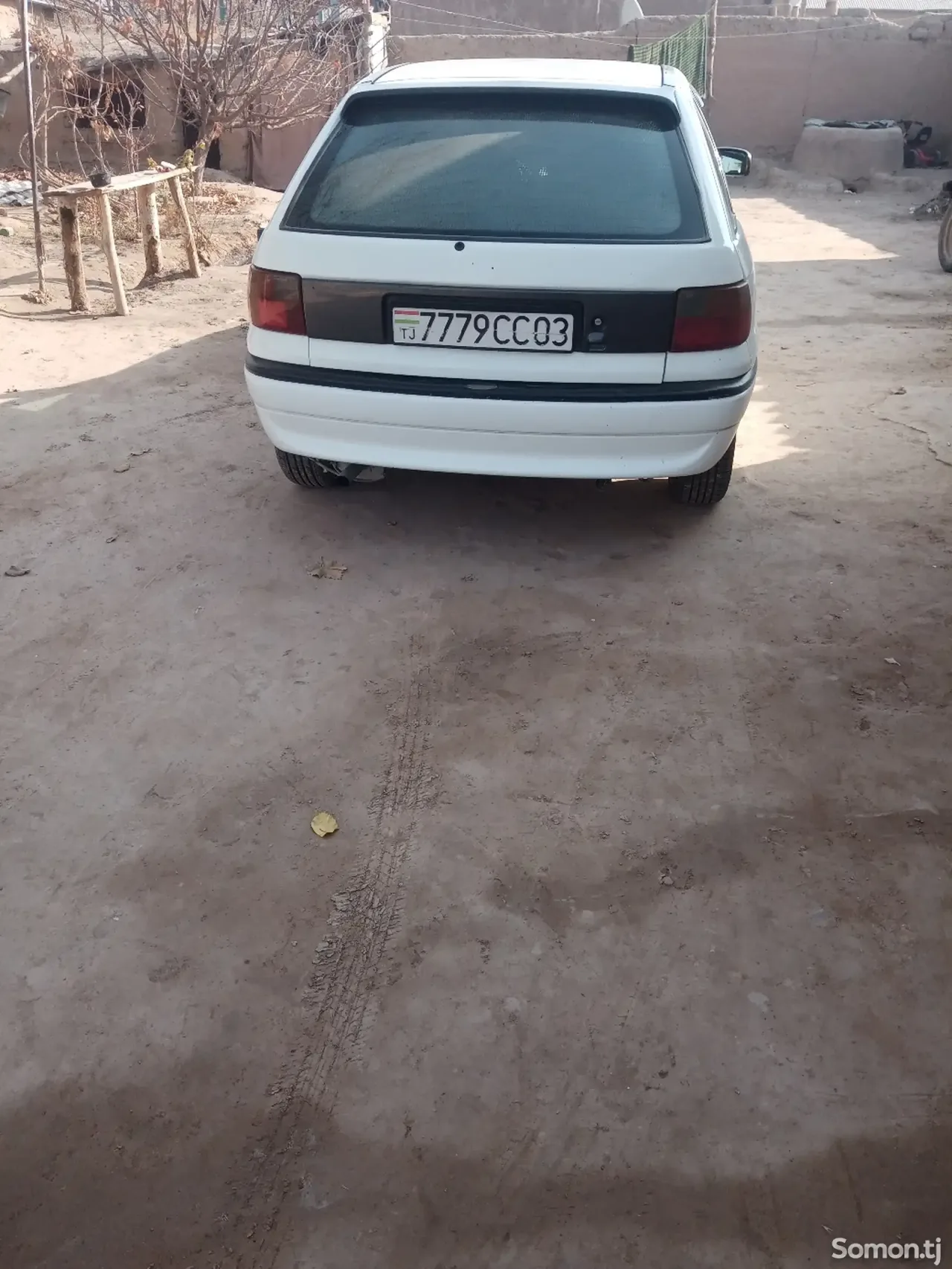 Opel Astra F 1997 · 1.6 MT