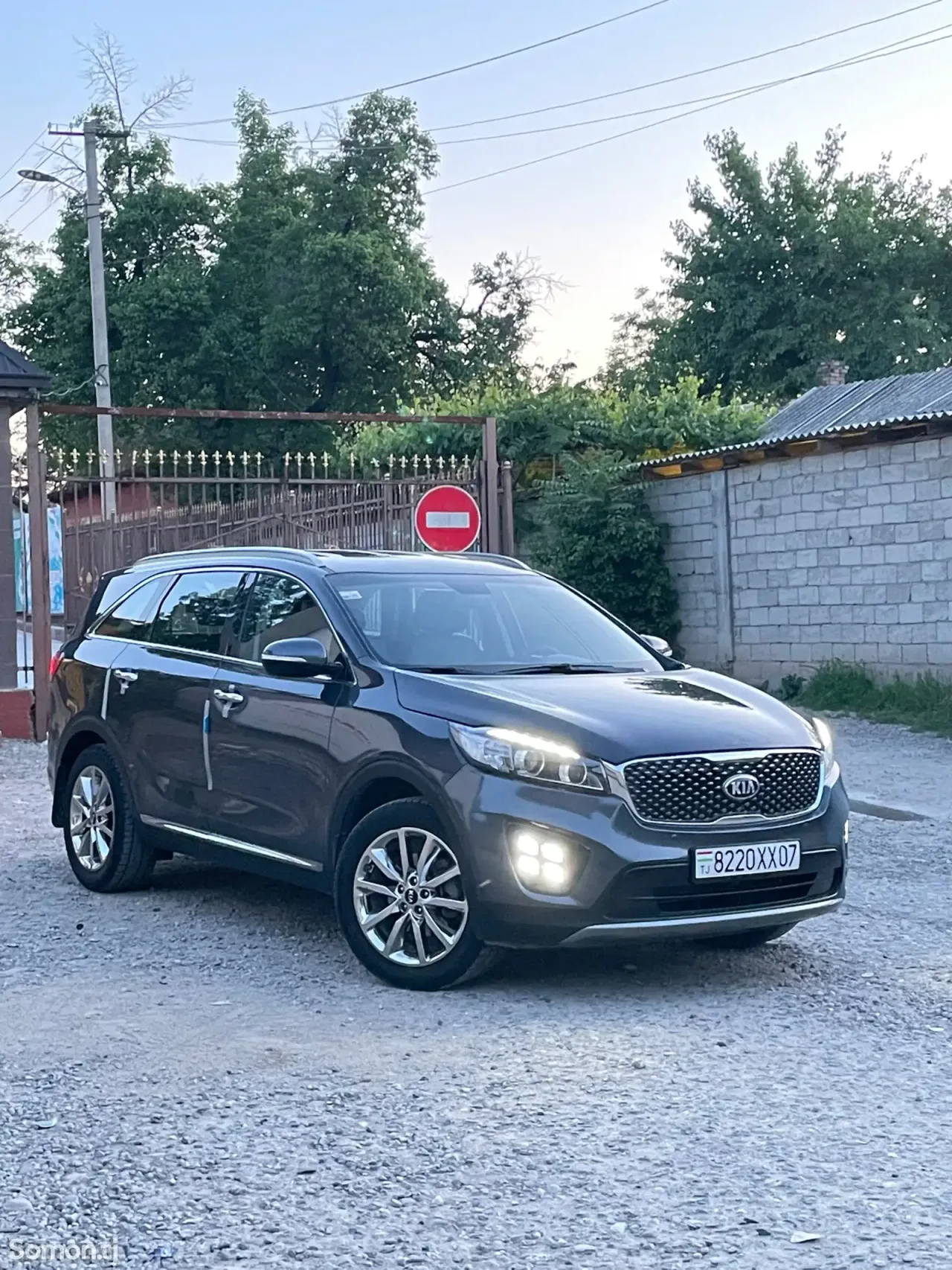 Kia Sorento 2016 · 2.0 AT