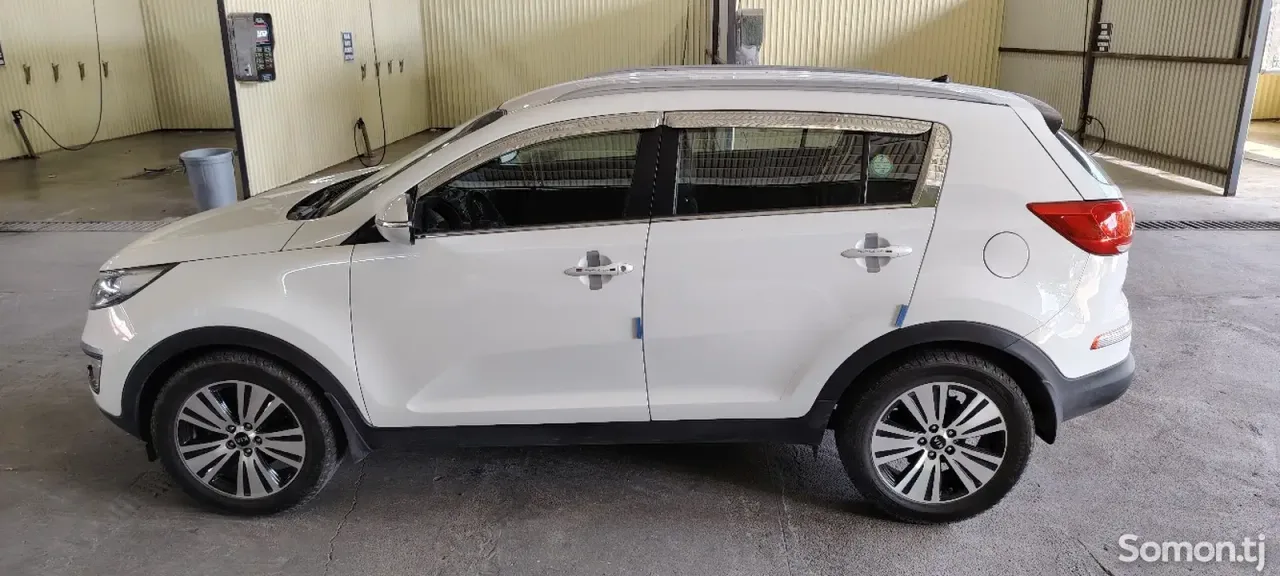 Kia Sportage 2014 · AT
