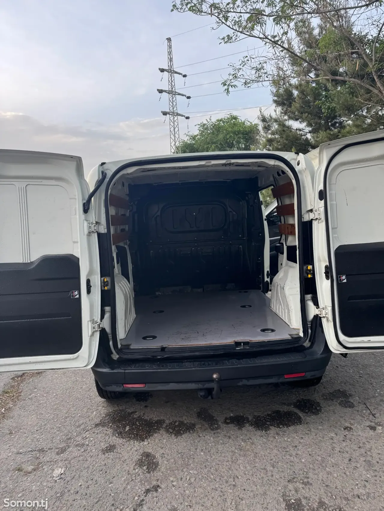 Opel Combo 2015 · 1.5 MT