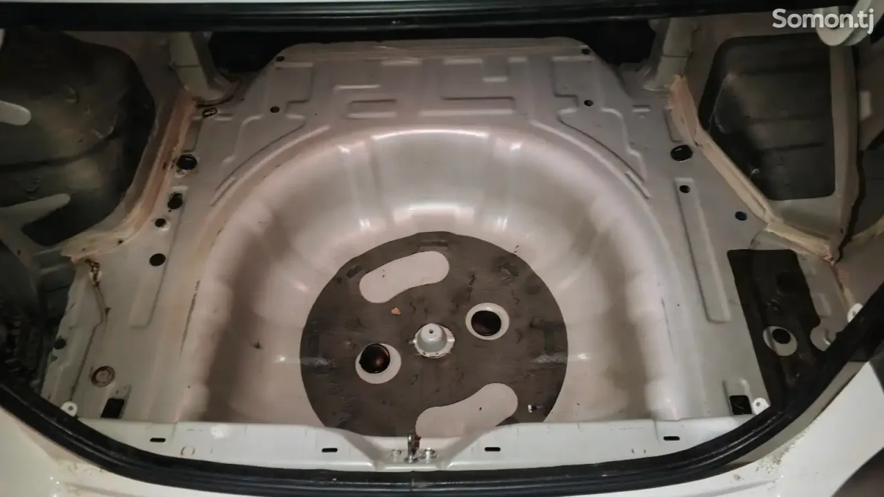 Hyundai Avante 2008 · 1.6 AT