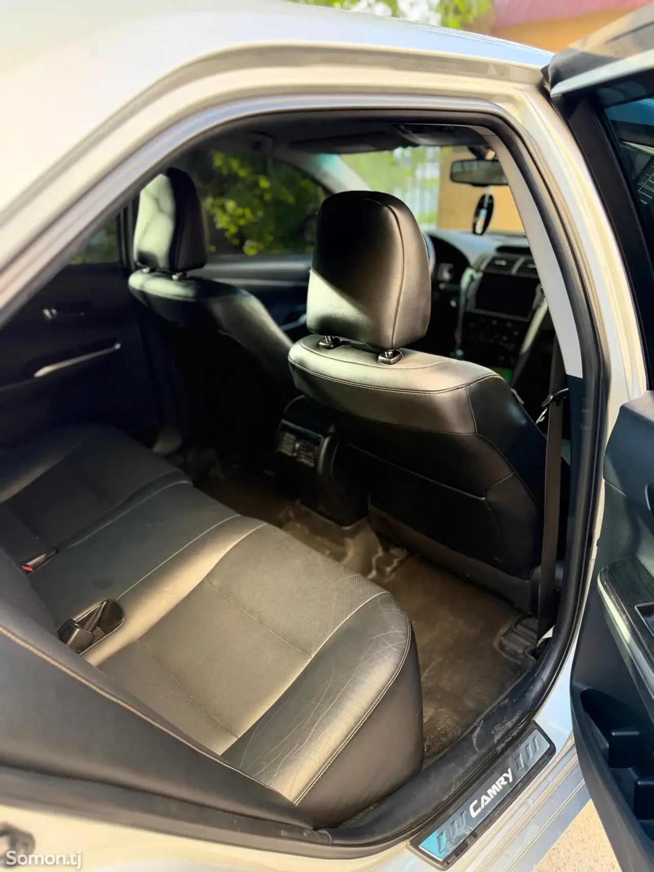 Toyota Camry 2016 · 2.5 AT
