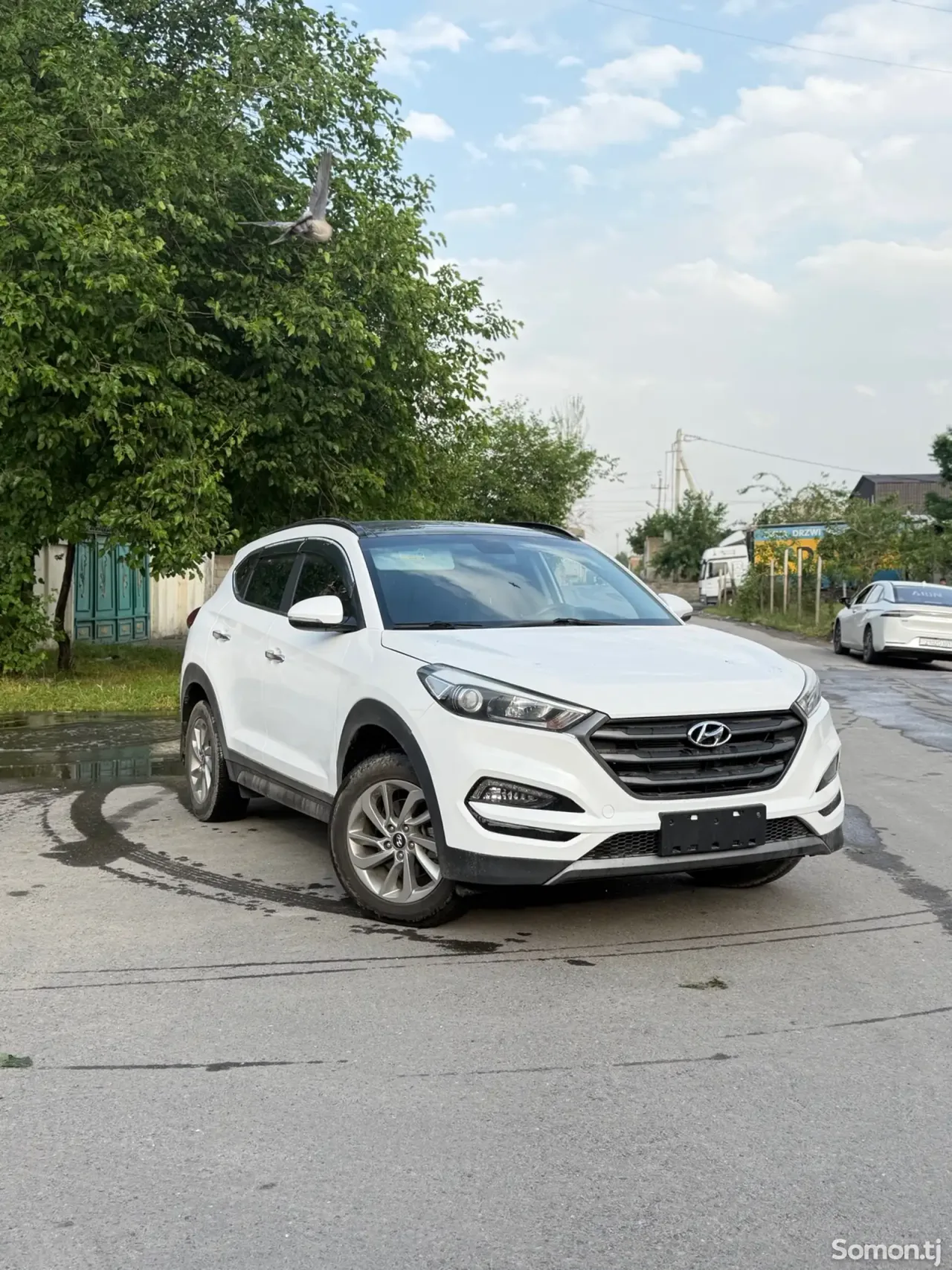 Hyundai Tucson 2015 · 1.6 AT