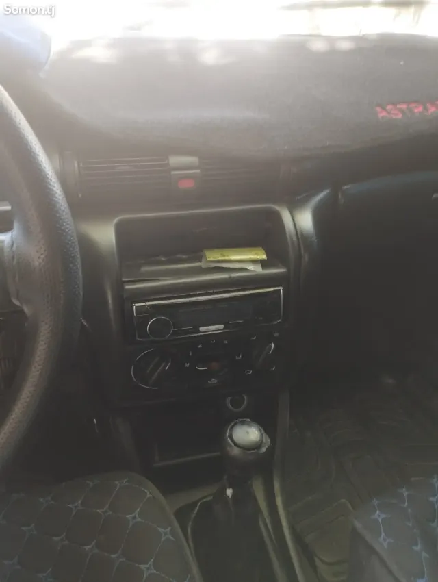 Opel Astra F 1997 · 1.6 MT