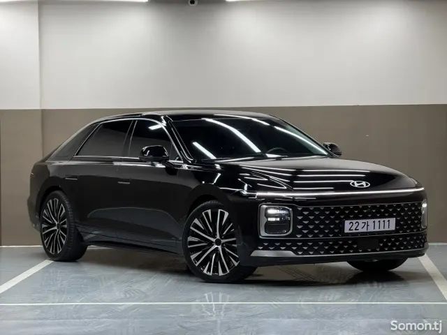 Hyundai Grandeur 2023 · 3.0 AT