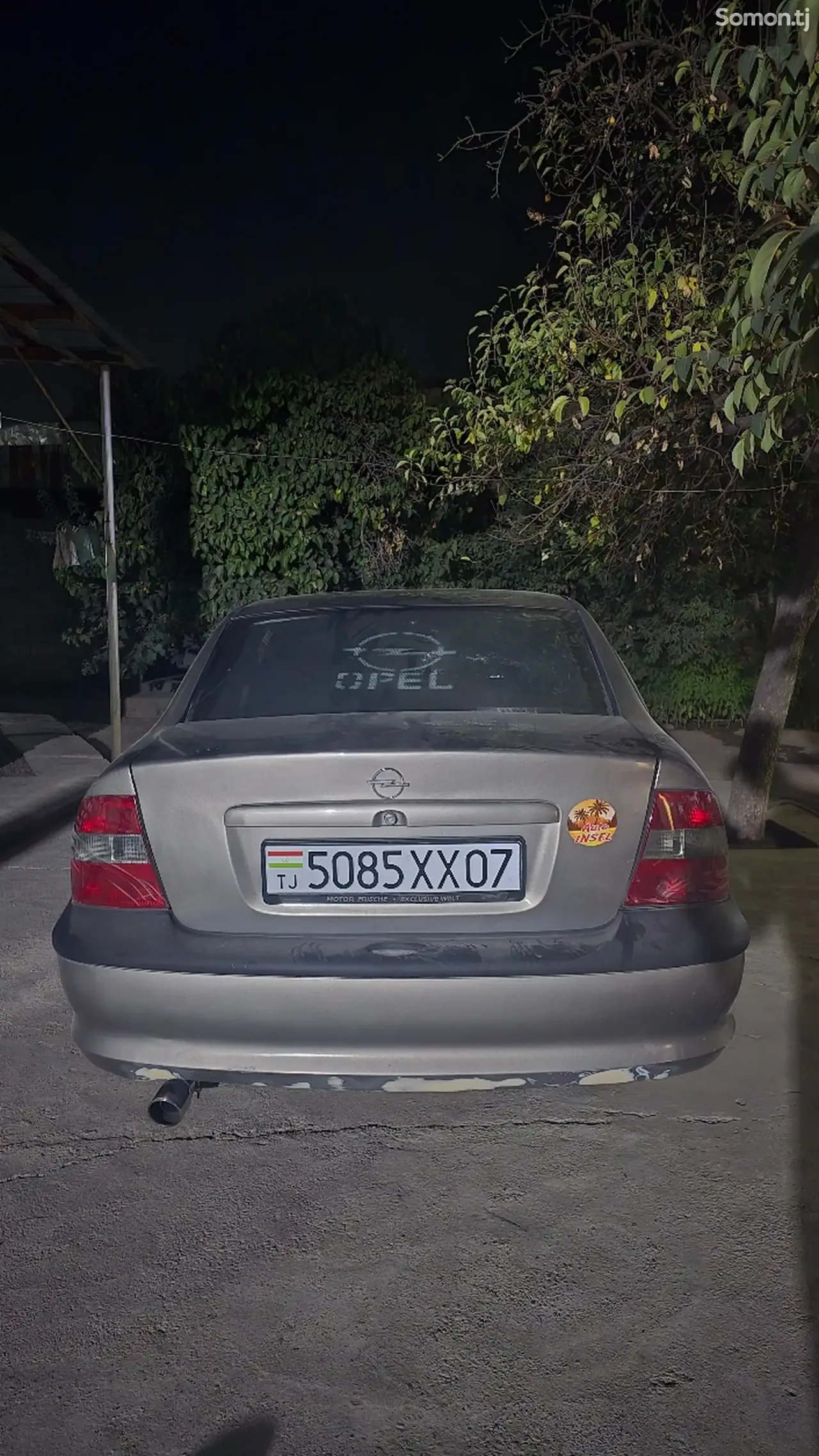 Opel Vectra B 1996 · 1.6 MT