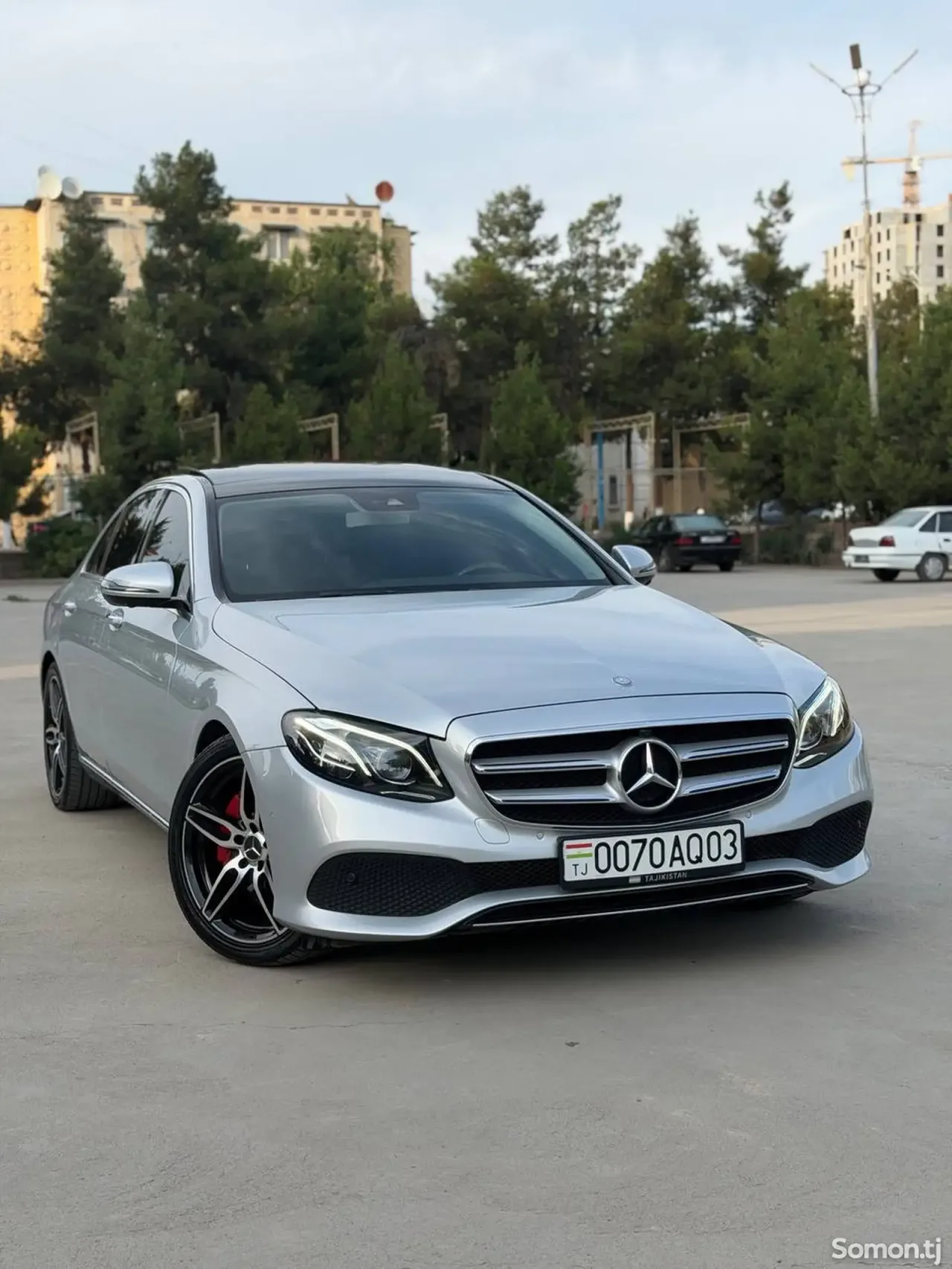Mercedes-Benz E class 2016 · 3.0 AT