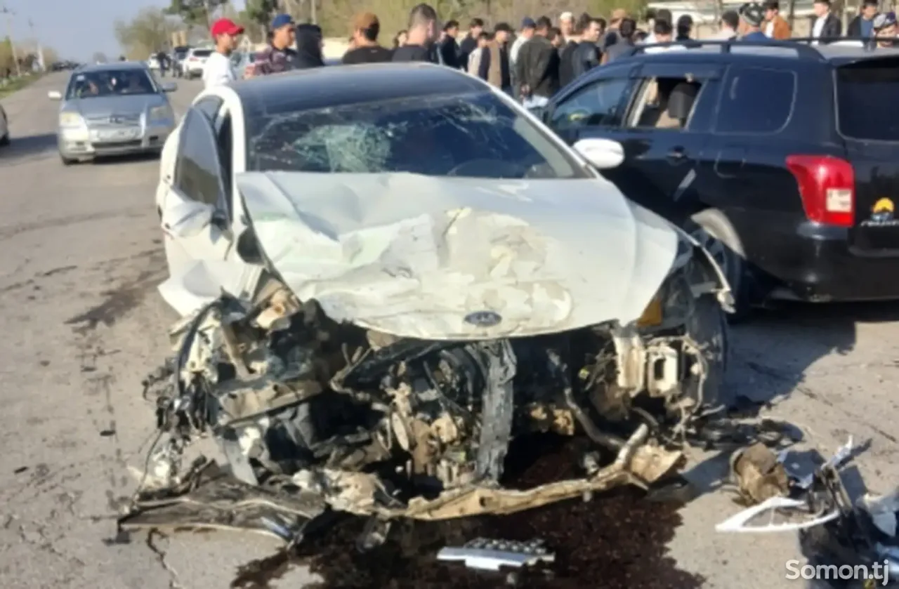 Kia K7 2012 · 2.4 AT