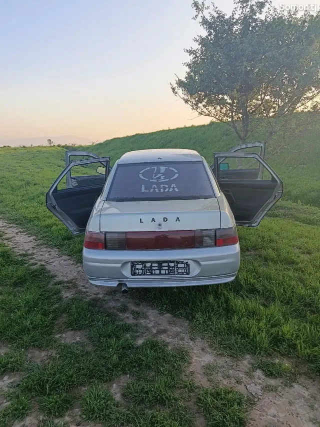 Lada (ВАЗ) 2110 2003 · 1.5 MT