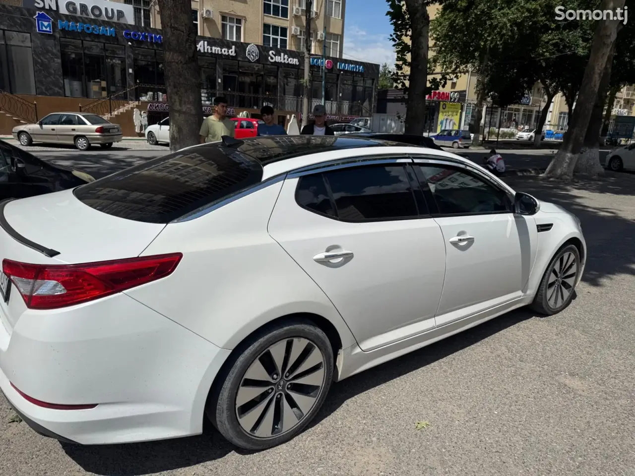Kia K5 2026 · 2.0 AT