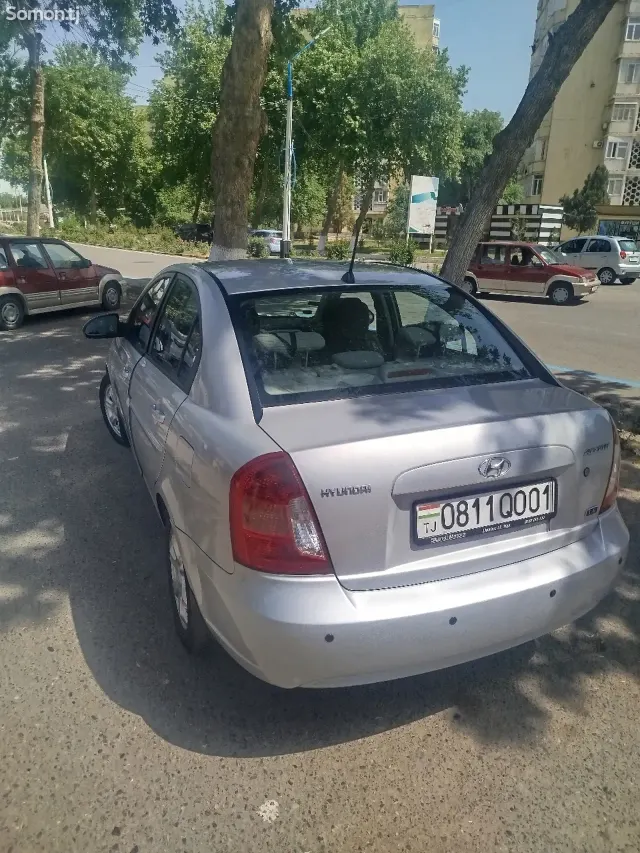 Hyundai Accent 2007 · 1.6 AT
