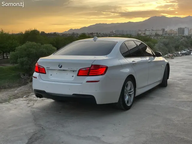 BMW 5 series 2016 · 2.0 AT