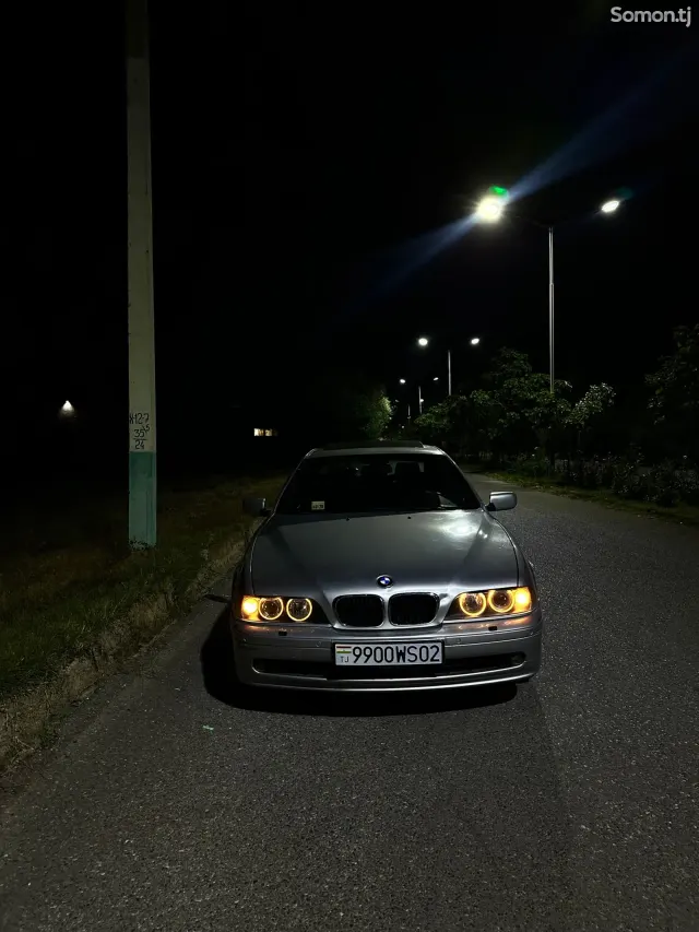 BMW 5 series 2002 · 2.5 AT