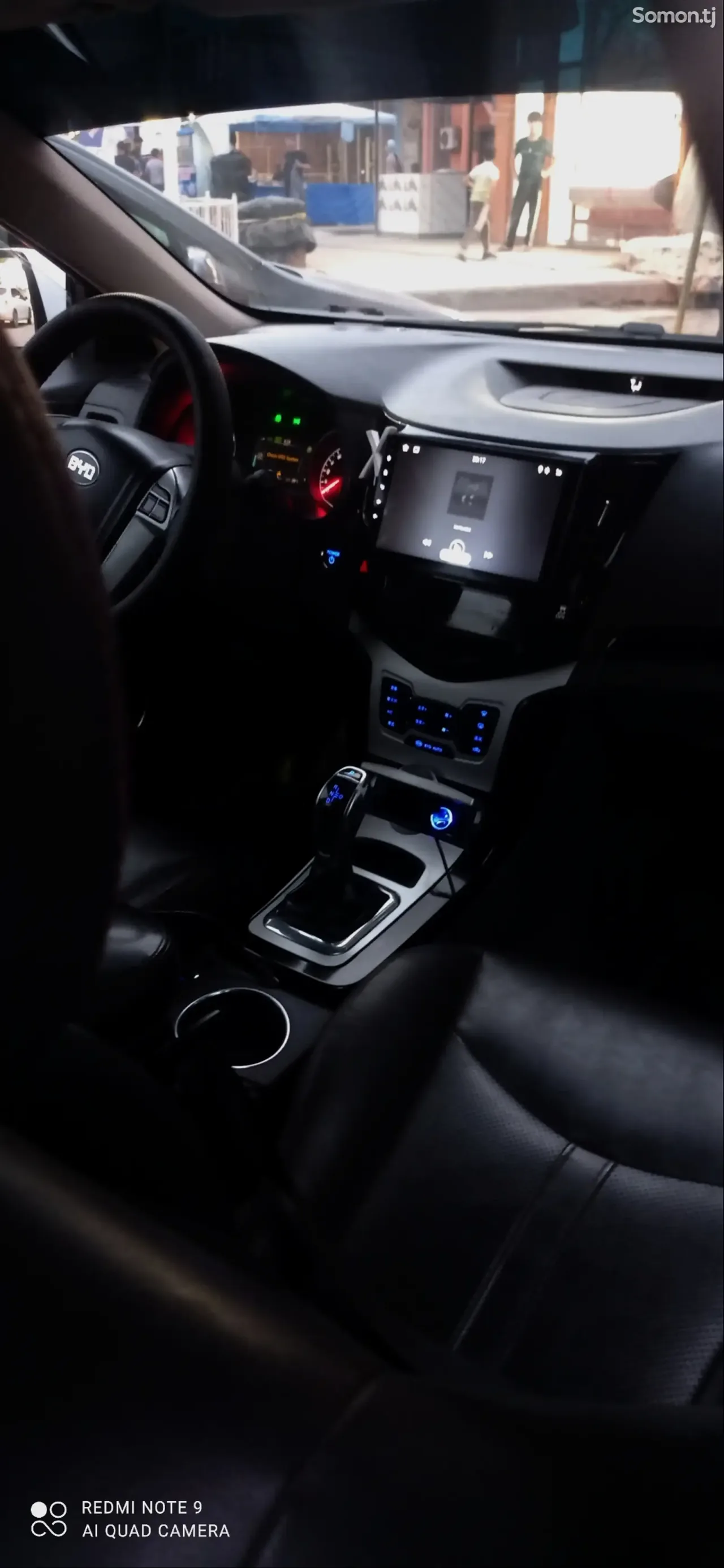 BYD E5 2018 · 2.4 AMT