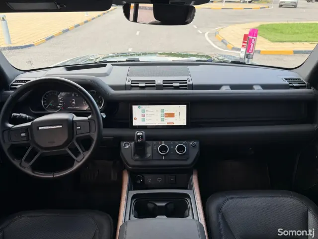 Land Rover Defender 2023 · 3.0 AT