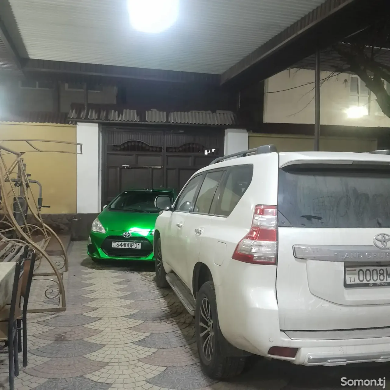 Toyota Aqua 2015 · 1.5 AT