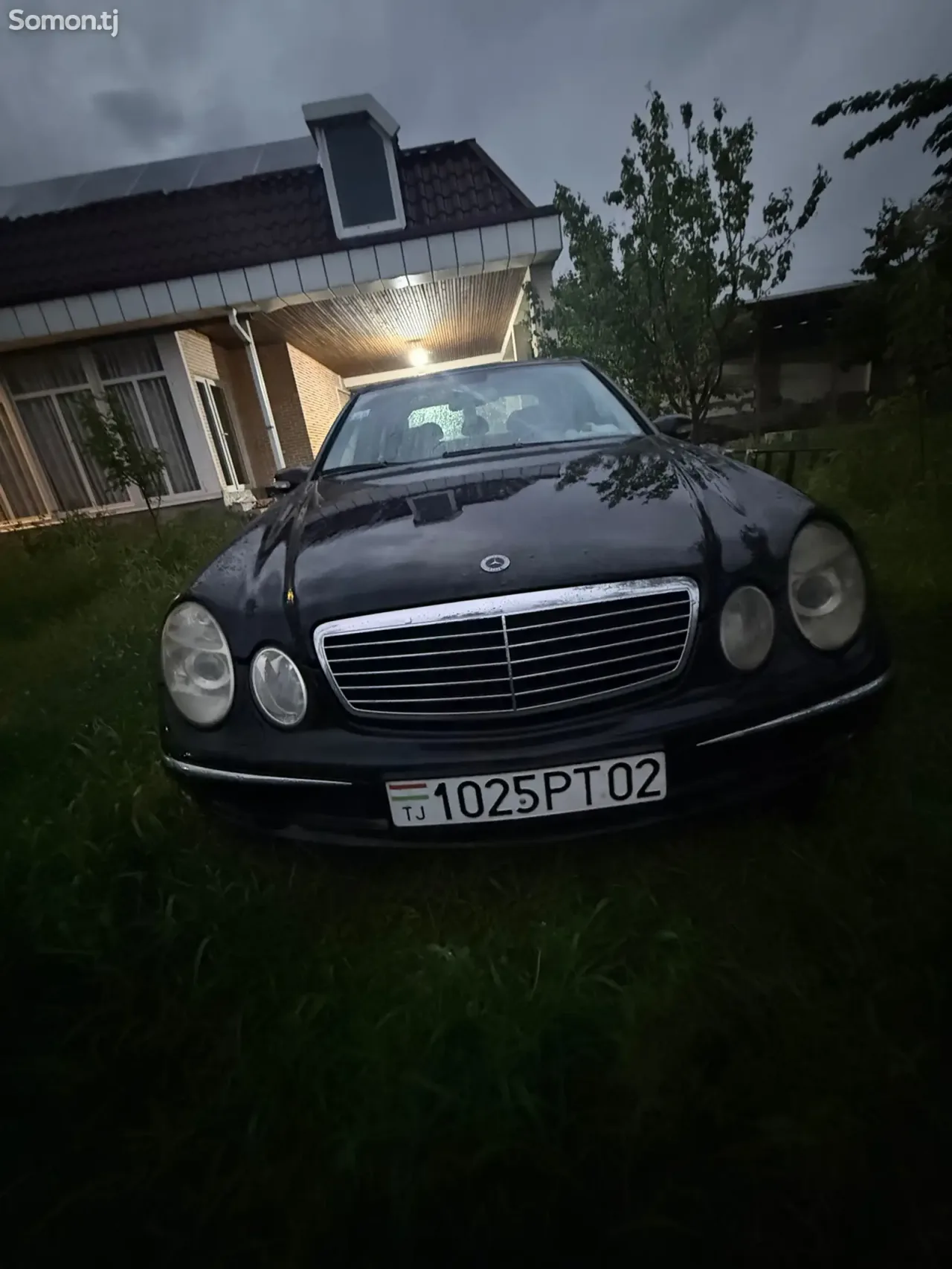 Mercedes-Benz E class 2002 · 2.4 AT