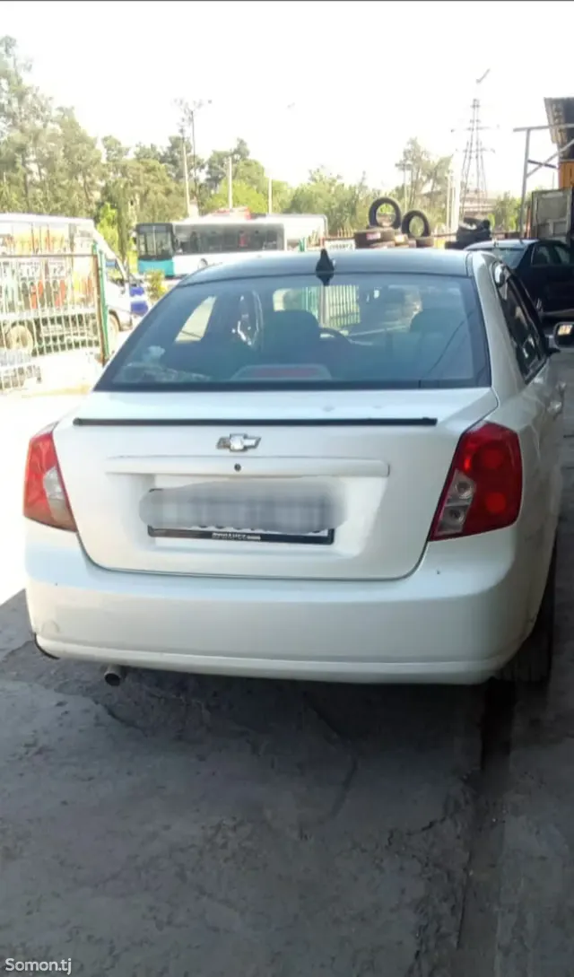 Chevrolet Lacetti 2008 · 1.6 AT