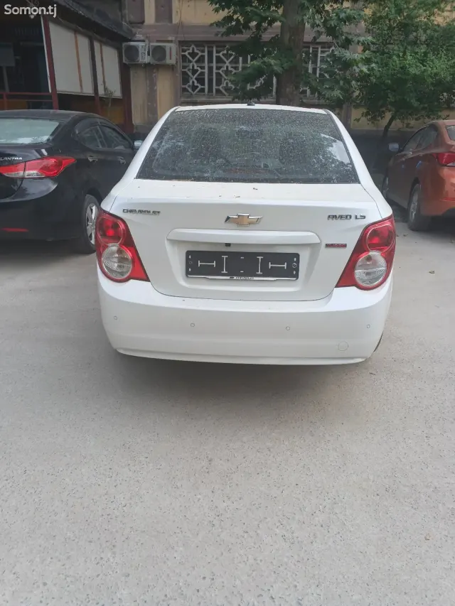 Chevrolet Aveo 2014 · 1.4 AT