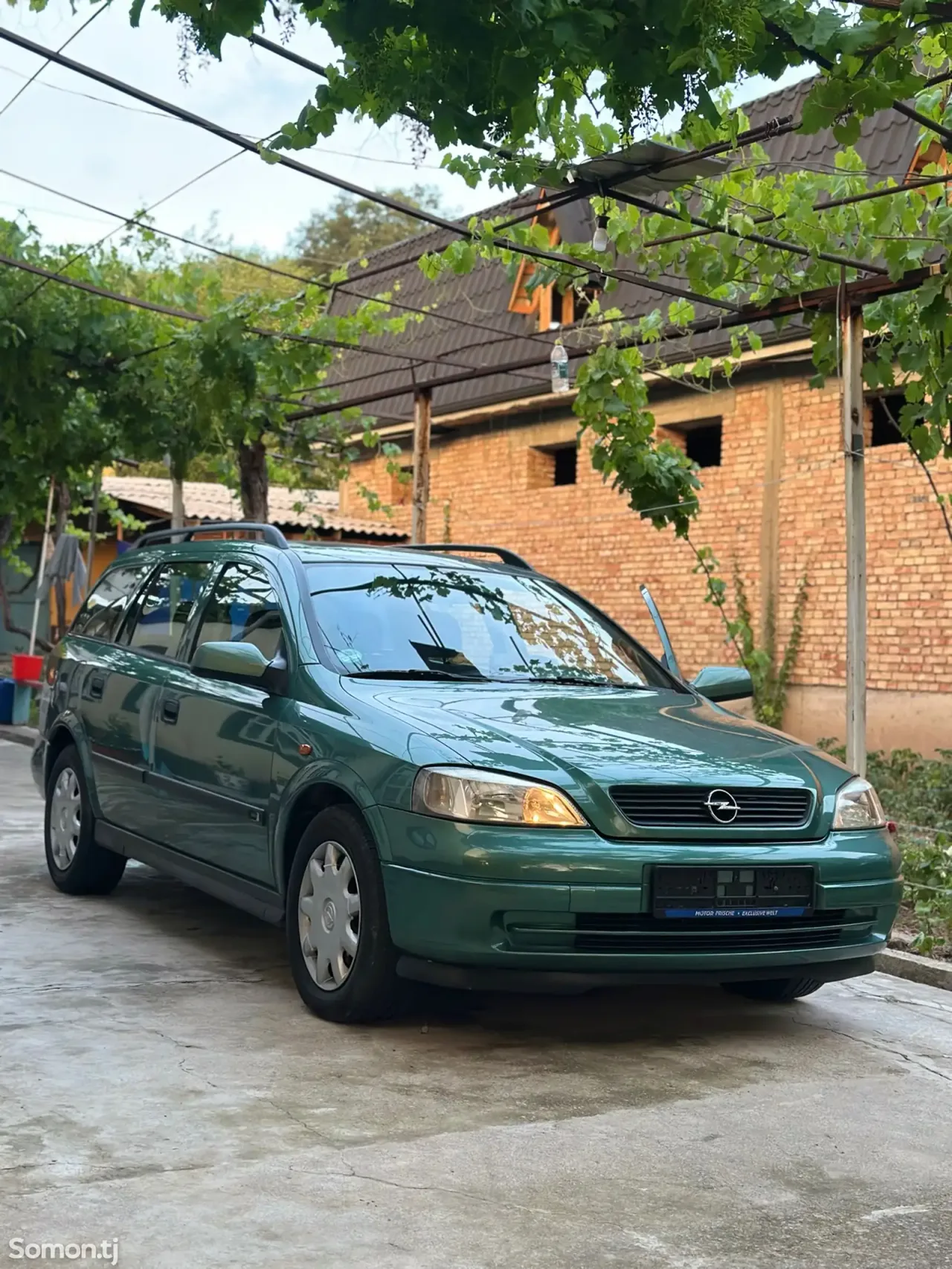Opel Astra G 1999 · 1.6 MT