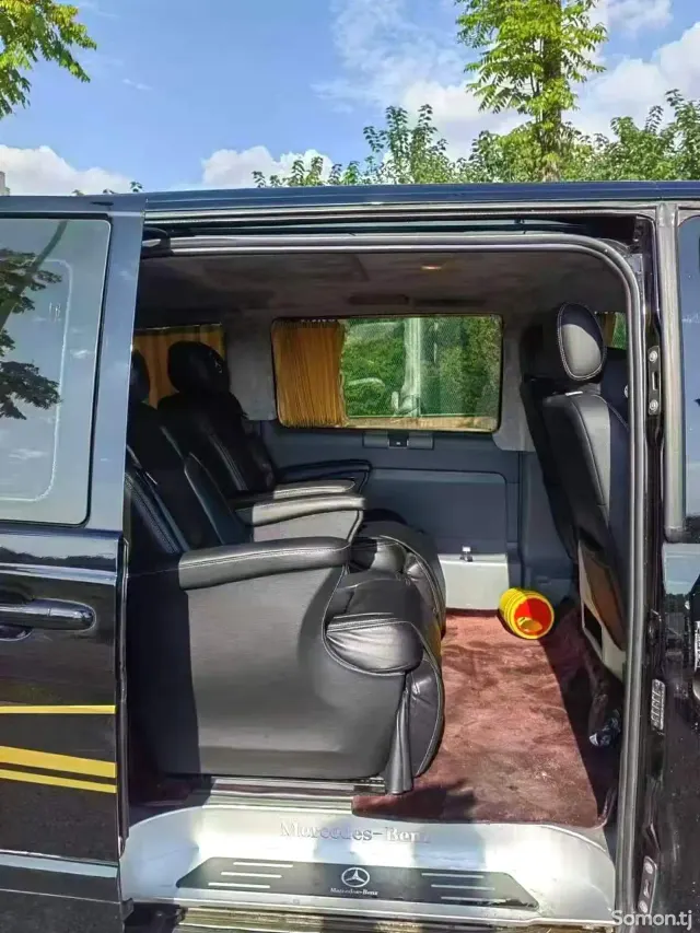 Mercedes-Benz Vario 2014 · 2.1 AT