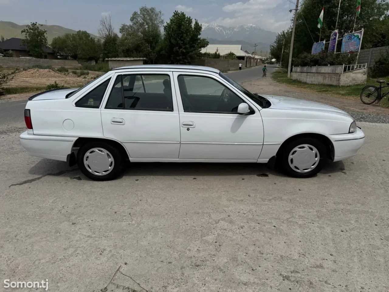 Daewoo Nexia 1997 · 1.5 MT